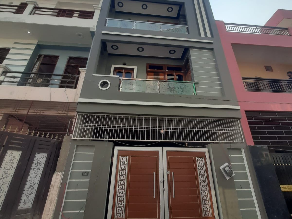 5 BHK Triplex — Kandwa