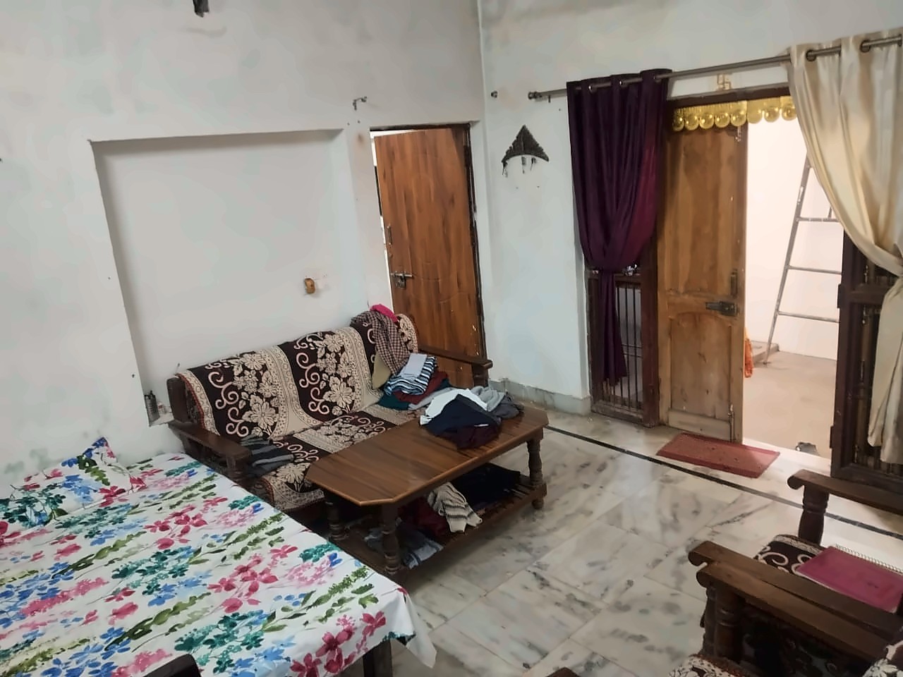 Corner House — 24×34 ft with Solar Panel, Sudama Nagar, Pandeypur — photo 3