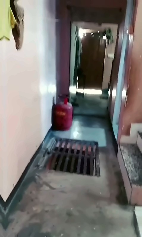 House with Shop — 660 Sq Ft, 20 Ft Road, Dubkiya Service Road, near Dubkiya Petrol Pump — photo 9