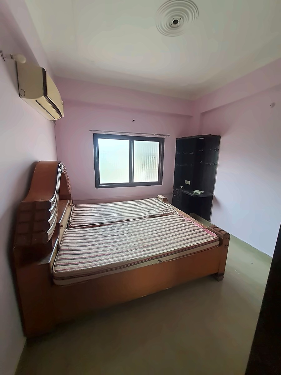 Fully Furnished 2 BHK Flat for Rent — Prem Chandra Colony, Pandeypur — photo 2
