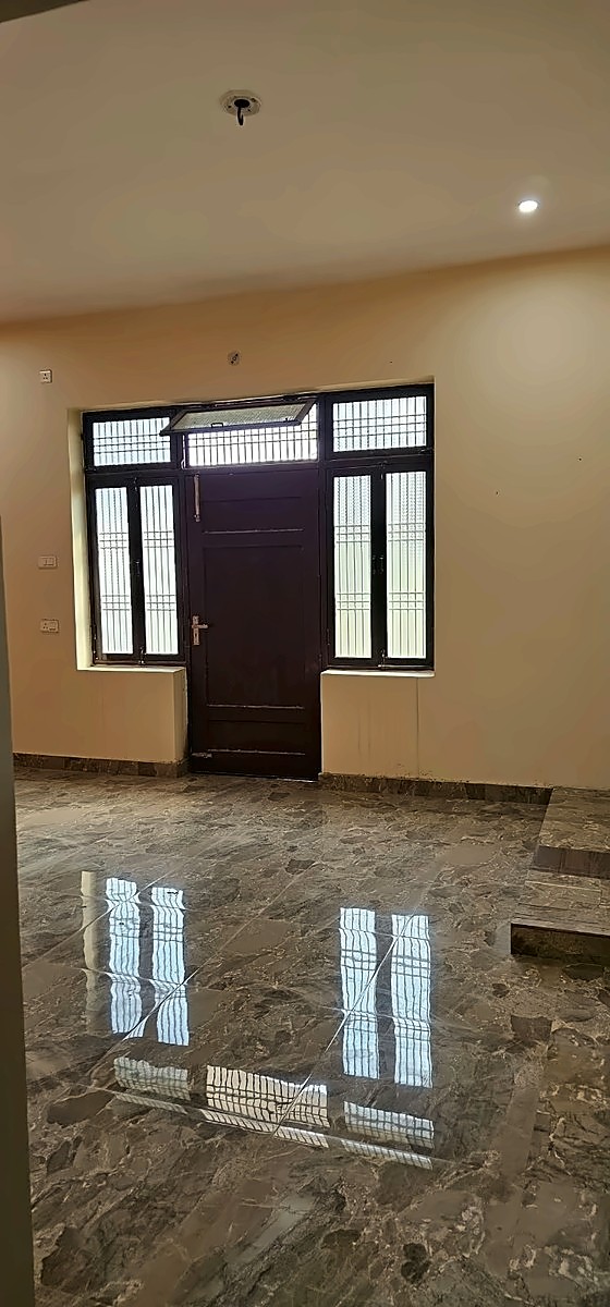 2 BHK Ground Floor for Rent — Ashokpuram Colony, Dafi, near Orange Store, Varanasi — photo 6