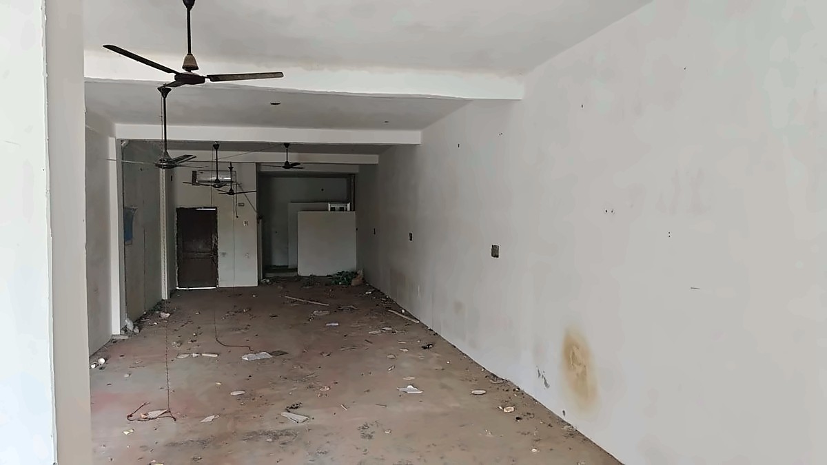 Commercial Space for Rent — Udaypur, Azamgarh Road, Varanasi — photo 2
