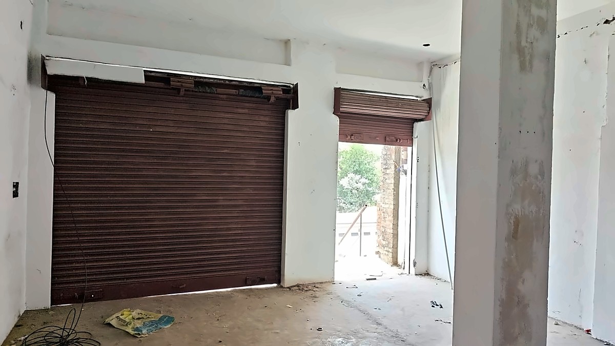 Commercial Space for Rent — Udaypur, Azamgarh Road, Varanasi — photo 3